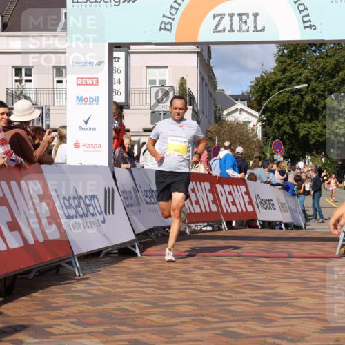25.08.2024 - 20. Blankeneser Heldenlauf Strokosch-Dieckow http://msf.ph/oto/6827544 25.08.2024 10:25:48 Ziel 6312, 6505, 6517, 6522 meine-sportfotos.de