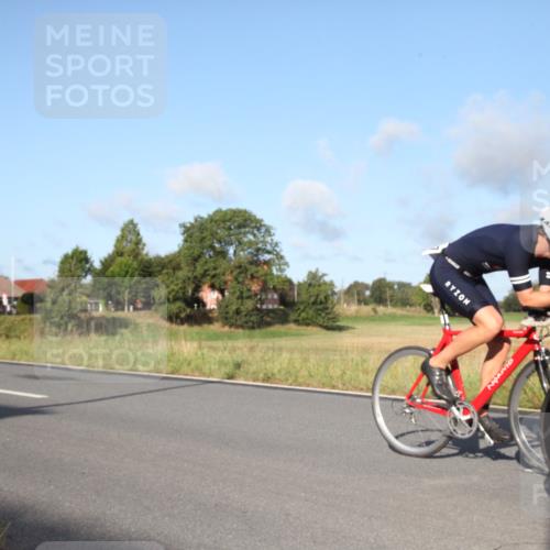 25.08.2024 - Elbe Triathlon Hamburg Fuchs,  Jonas http://msf.ph/oto/6827597 25.08.2024 09:15:10 Radfahren 85, 207, 98 meine-sportfotos.de