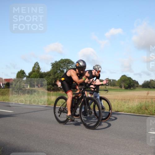 25.08.2024 - Elbe Triathlon Hamburg Fuchs,  Jonas http://msf.ph/oto/6827606 25.08.2024 09:15:31 Radfahren 146, 264, 312, 302, 70, 88 meine-sportfotos.de