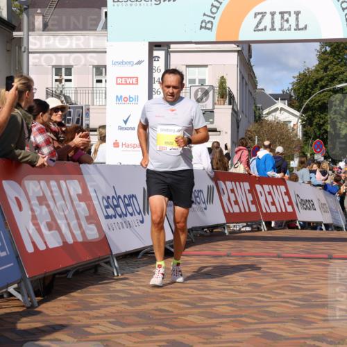 25.08.2024 - 20. Blankeneser Heldenlauf Strokosch-Dieckow http://msf.ph/oto/6827644 25.08.2024 10:25:49 Ziel 6312, 6505, 6517, 6522 meine-sportfotos.de