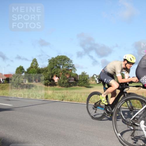 25.08.2024 - Elbe Triathlon Hamburg Fuchs,  Jonas http://msf.ph/oto/6827688 25.08.2024 09:16:57 Radfahren 106, 108, 277, 59 meine-sportfotos.de