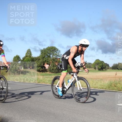 25.08.2024 - Elbe Triathlon Hamburg Fuchs,  Jonas http://msf.ph/oto/6827763 25.08.2024 09:18:59 Radfahren 164, 345, 200, 156, 155 meine-sportfotos.de