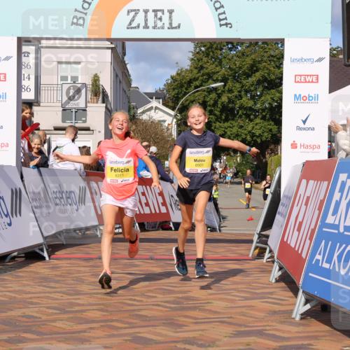 25.08.2024 - 20. Blankeneser Heldenlauf Strokosch-Dieckow http://msf.ph/oto/6827778 25.08.2024 10:25:57 Ziel 6311, 6501 meine-sportfotos.de