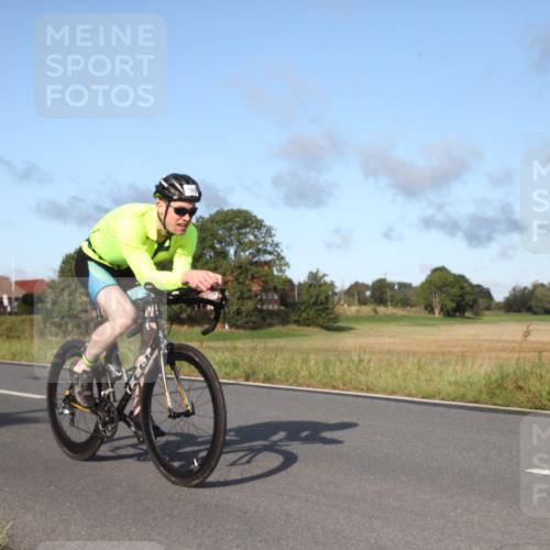 25.08.2024 - Elbe Triathlon Hamburg Fuchs,  Jonas http://msf.ph/oto/6827906 25.08.2024 09:21:49 Radfahren 294, 34, 280, 190, 84 meine-sportfotos.de