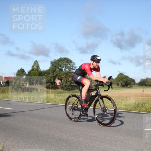 25.08.2024 - Elbe Triathlon Hamburg Fuchs,  Jonas http://msf.ph/oto/6827946 25.08.2024 09:22:27 Radfahren 62, 440, 410, 128, 75 meine-sportfotos.de