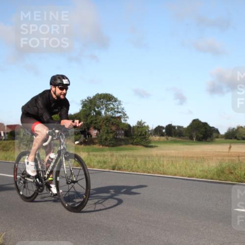 25.08.2024 - Elbe Triathlon Hamburg Fuchs,  Jonas http://msf.ph/oto/6828042 25.08.2024 09:24:27 Radfahren 94, 420, 309, 186, 180, 419 meine-sportfotos.de