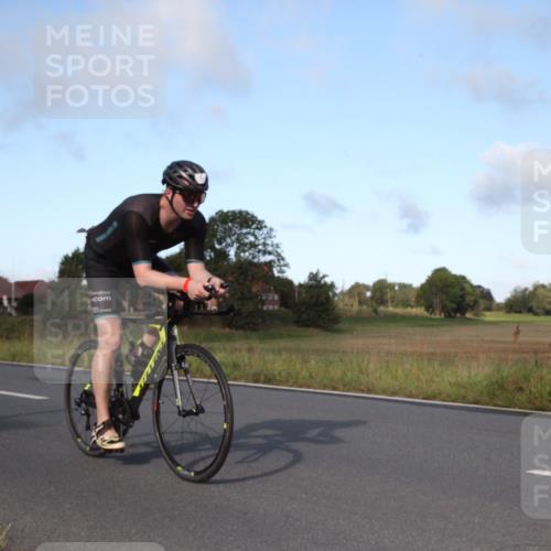 25.08.2024 - Elbe Triathlon Hamburg Fuchs,  Jonas http://msf.ph/oto/6828055 25.08.2024 09:24:40 Radfahren 465, 205, 161, 160, 261, 248 meine-sportfotos.de
