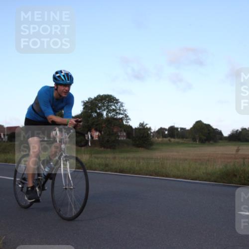 25.08.2024 - Elbe Triathlon Hamburg Fuchs,  Jonas http://msf.ph/oto/6828181 25.08.2024 09:26:56 Radfahren 409, 282 meine-sportfotos.de