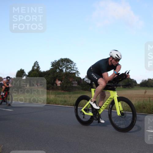25.08.2024 - Elbe Triathlon Hamburg Fuchs,  Jonas http://msf.ph/oto/6828246 25.08.2024 09:28:34 Radfahren 431, 368, 421, 333, 341, 130 meine-sportfotos.de