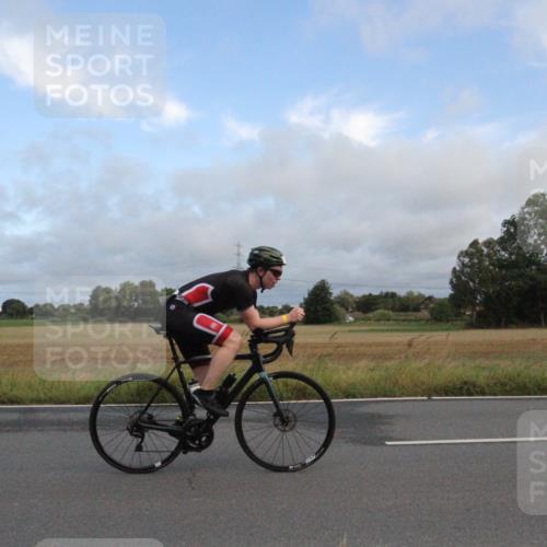 25.08.2024 - Elbe Triathlon Hamburg Fuchs,  Jonas http://msf.ph/oto/6828590 25.08.2024 08:46:30 Radfahren 59, 72, 63 meine-sportfotos.de