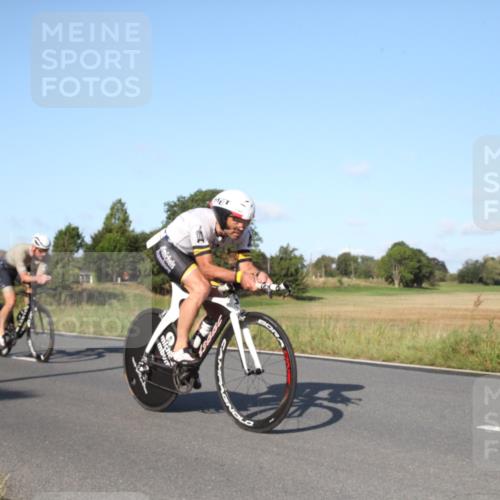 25.08.2024 - Elbe Triathlon Hamburg Fuchs,  Jonas http://msf.ph/oto/6828620 25.08.2024 09:32:18 Radfahren 59, 73, 99, 339, 107, 366 meine-sportfotos.de