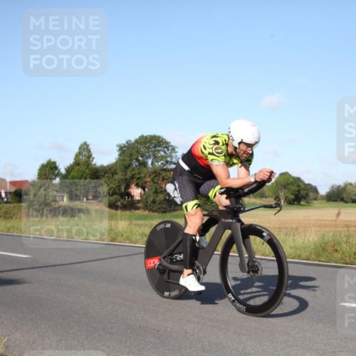 25.08.2024 - Elbe Triathlon Hamburg Fuchs,  Jonas http://msf.ph/oto/6828686 25.08.2024 09:33:08 Radfahren 336 meine-sportfotos.de