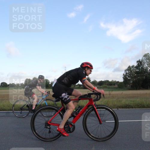 25.08.2024 - Elbe Triathlon Hamburg Fuchs,  Jonas http://msf.ph/oto/6829038 25.08.2024 09:00:02 Radfahren 177 meine-sportfotos.de