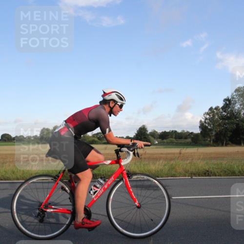 25.08.2024 - Elbe Triathlon Hamburg Fuchs,  Jonas http://msf.ph/oto/6829132 25.08.2024 09:02:19 Radfahren 239, 155 meine-sportfotos.de