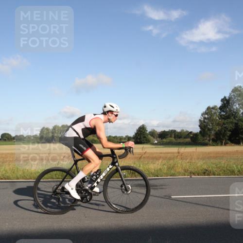 25.08.2024 - Elbe Triathlon Hamburg Fuchs,  Jonas http://msf.ph/oto/6829210 25.08.2024 09:05:40 Radfahren 263, 232 meine-sportfotos.de