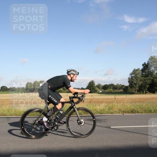 25.08.2024 - Elbe Triathlon Hamburg Fuchs,  Jonas http://msf.ph/oto/6829259 25.08.2024 09:07:09 Radfahren 313, 245 meine-sportfotos.de