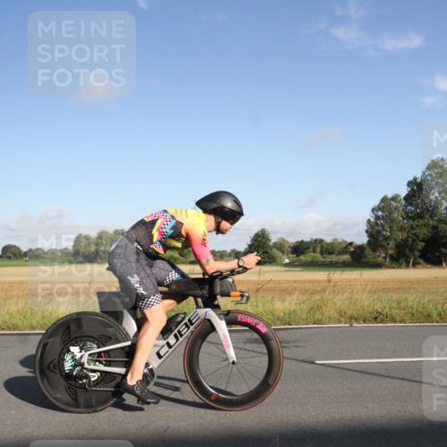 25.08.2024 - Elbe Triathlon Hamburg Fuchs,  Jonas http://msf.ph/oto/6829421 25.08.2024 09:09:02 Radfahren 84, 56, 209, 241, 310, 278 meine-sportfotos.de