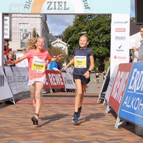 25.08.2024 - 20. Blankeneser Heldenlauf Strokosch-Dieckow http://msf.ph/oto/6829432 25.08.2024 10:25:57 Ziel 6311, 6501 meine-sportfotos.de