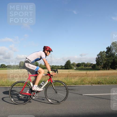 25.08.2024 - Elbe Triathlon Hamburg Fuchs,  Jonas http://msf.ph/oto/6829571 25.08.2024 09:11:02 Radfahren 238, 97, 284, 210 meine-sportfotos.de