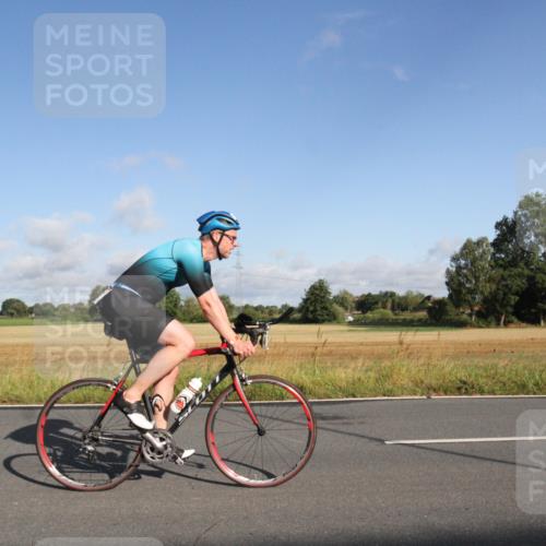 25.08.2024 - Elbe Triathlon Hamburg Fuchs,  Jonas http://msf.ph/oto/6829626 25.08.2024 09:11:47 Radfahren 87, 52, 157, 252, 168, 235 meine-sportfotos.de