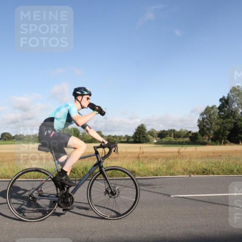 25.08.2024 - Elbe Triathlon Hamburg Fuchs,  Jonas http://msf.ph/oto/6829628 25.08.2024 09:11:49 Radfahren 157, 252, 168, 235, 217 meine-sportfotos.de