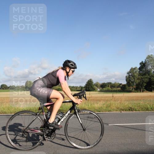 25.08.2024 - Elbe Triathlon Hamburg Fuchs,  Jonas http://msf.ph/oto/6829698 25.08.2024 09:12:59 Radfahren 131, 145, 130 meine-sportfotos.de