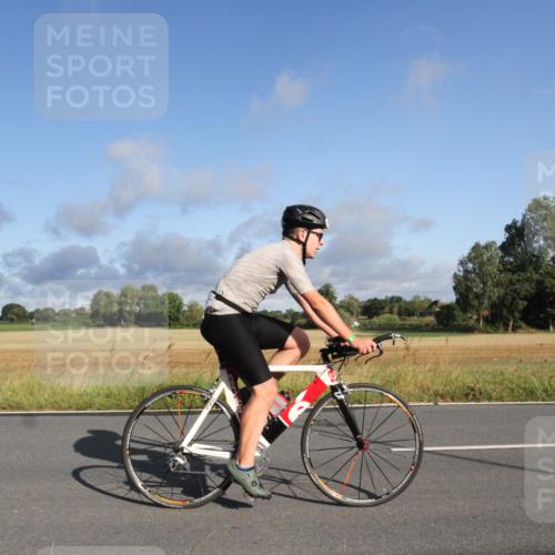 25.08.2024 - Elbe Triathlon Hamburg Fuchs,  Jonas http://msf.ph/oto/6829825 25.08.2024 09:14:50 Radfahren 206 meine-sportfotos.de