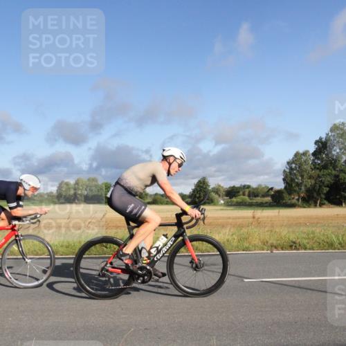25.08.2024 - Elbe Triathlon Hamburg Fuchs,  Jonas http://msf.ph/oto/6829853 25.08.2024 09:15:08 Radfahren 170, 85, 207, 98 meine-sportfotos.de