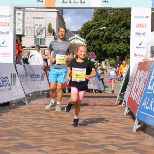 25.08.2024 - 20. Blankeneser Heldenlauf Strokosch-Dieckow http://msf.ph/oto/6830028 25.08.2024 10:26:18 Ziel 6255, 6383, 6452, 6453 meine-sportfotos.de