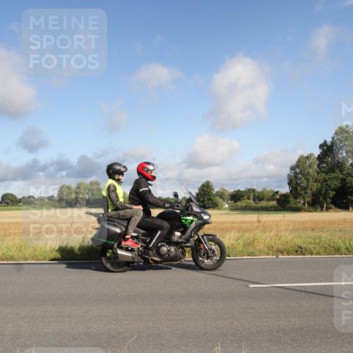 25.08.2024 - Elbe Triathlon Hamburg Fuchs,  Jonas http://msf.ph/oto/6830033 25.08.2024 09:17:01 Radfahren 106, 108, 277, 59 meine-sportfotos.de