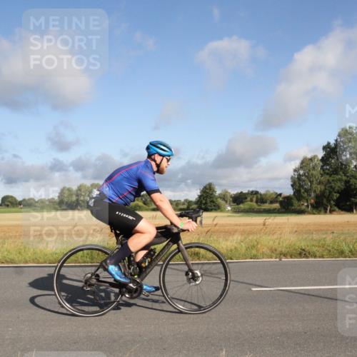 25.08.2024 - Elbe Triathlon Hamburg Fuchs,  Jonas http://msf.ph/oto/6830050 25.08.2024 09:17:31 Radfahren 321, 256, 257 meine-sportfotos.de