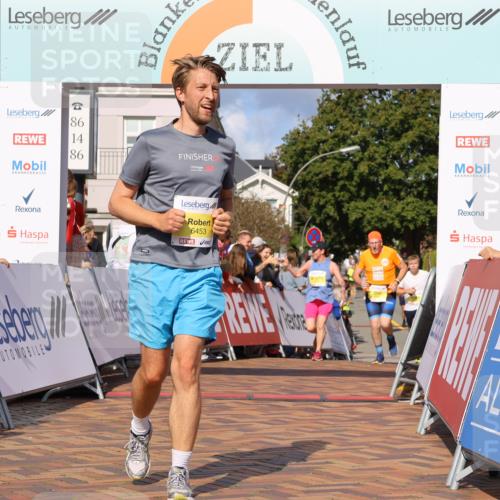 25.08.2024 - 20. Blankeneser Heldenlauf Strokosch-Dieckow http://msf.ph/oto/6830182 25.08.2024 10:26:19 Ziel 6255, 6383, 6452, 6453 meine-sportfotos.de