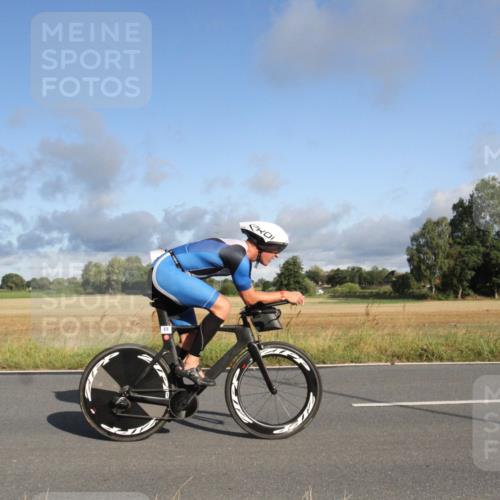25.08.2024 - Elbe Triathlon Hamburg Fuchs,  Jonas http://msf.ph/oto/6830184 25.08.2024 09:19:12 Radfahren 53, 139, 176, 243, 268 meine-sportfotos.de