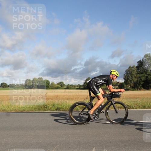 25.08.2024 - Elbe Triathlon Hamburg Fuchs,  Jonas http://msf.ph/oto/6830319 25.08.2024 09:20:41 Radfahren 159, 245, 80, 433 meine-sportfotos.de