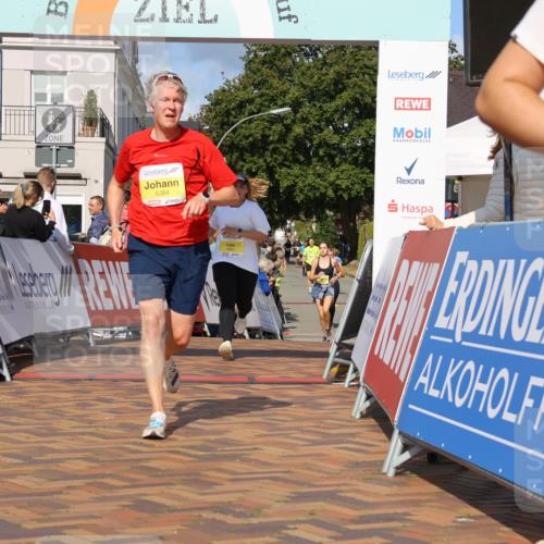 25.08.2024 - 20. Blankeneser Heldenlauf Strokosch-Dieckow http://msf.ph/oto/6830610 25.08.2024 10:26:27 Ziel 6119, 6251, 6255, 6383, 6384, 6451 meine-sportfotos.de