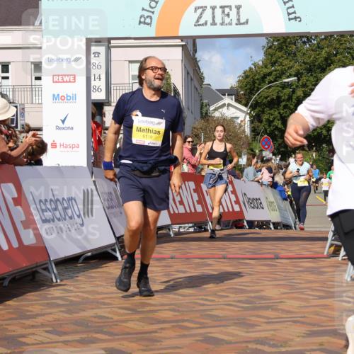 25.08.2024 - 20. Blankeneser Heldenlauf Strokosch-Dieckow http://msf.ph/oto/6830985 25.08.2024 10:26:31 Ziel 6069, 6119, 6251, 6384, 6433, 6451 meine-sportfotos.de