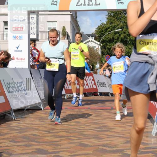 25.08.2024 - 20. Blankeneser Heldenlauf Strokosch-Dieckow http://msf.ph/oto/6831364 25.08.2024 10:26:37 Ziel 6066, 6069, 6119, 6355, 6433 meine-sportfotos.de