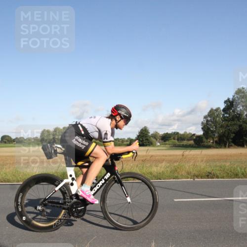 25.08.2024 - Elbe Triathlon Hamburg Fuchs,  Jonas http://msf.ph/oto/6831520 25.08.2024 09:32:34 Radfahren 127, 118, 164, 445 meine-sportfotos.de