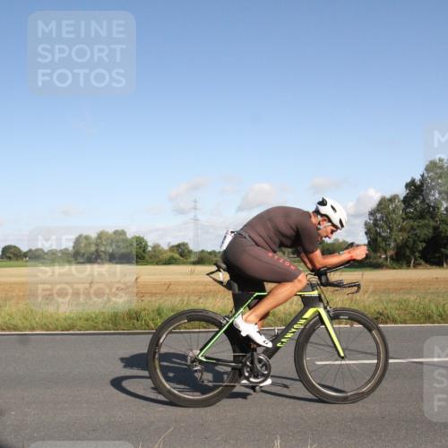 25.08.2024 - Elbe Triathlon Hamburg Fuchs,  Jonas http://msf.ph/oto/6831580 25.08.2024 09:33:22 Radfahren 331, 172, 313, 108, 364 meine-sportfotos.de
