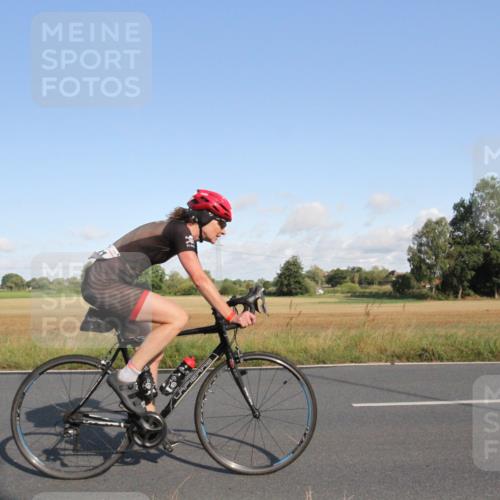 25.08.2024 - Elbe Triathlon Hamburg Fuchs,  Jonas http://msf.ph/oto/6831605 25.08.2024 09:33:37 Radfahren 486, 353, 323, 181, 316, 326, 156 meine-sportfotos.de