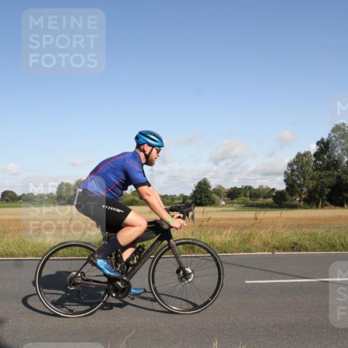 25.08.2024 - Elbe Triathlon Hamburg Fuchs,  Jonas http://msf.ph/oto/6831662 25.08.2024 09:33:57 Radfahren 1851, 234, 53, 256 meine-sportfotos.de
