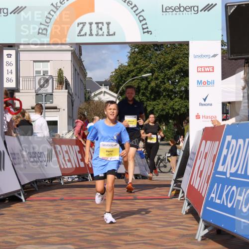 25.08.2024 - 20. Blankeneser Heldenlauf Strokosch-Dieckow http://msf.ph/oto/6831930 25.08.2024 10:26:54 Ziel 6014, 6030, 6476, 6506 meine-sportfotos.de