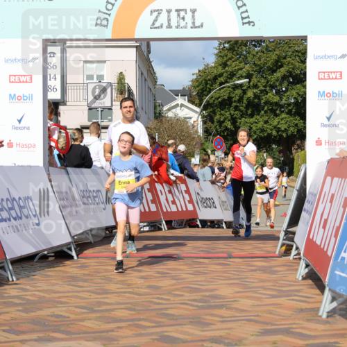 25.08.2024 - 20. Blankeneser Heldenlauf Strokosch-Dieckow http://msf.ph/oto/6832974 25.08.2024 10:27:26 Ziel 6080, 6081, 6250, 6335, 6526 meine-sportfotos.de