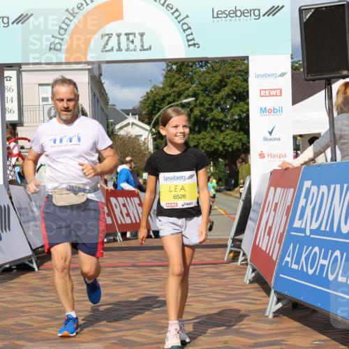 25.08.2024 - 20. Blankeneser Heldenlauf Strokosch-Dieckow http://msf.ph/oto/6833401 25.08.2024 10:27:32 Ziel 6023, 6080, 6081, 6135, 6250, 6335, 6526 meine-sportfotos.de