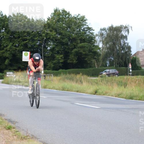 25.08.2024 - Elbe Triathlon Hamburg Fuchs,  Jonas http://msf.ph/oto/6833941 25.08.2024 08:37:55 Radfahren 78, 82 meine-sportfotos.de