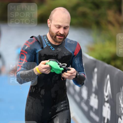 25.08.2024 - Elbe Triathlon Hamburg H.Heesch http://msf.ph/oto/6835231 25.08.2024 08:34:34 Schwimmen 35, 48, 55, 58, 83, 84, 94, 97 meine-sportfotos.de
