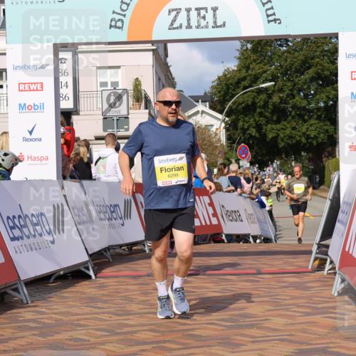 25.08.2024 - 20. Blankeneser Heldenlauf Strokosch-Dieckow http://msf.ph/oto/6835954 25.08.2024 10:28:03 Ziel 6010, 6074, 6299, 6318 meine-sportfotos.de