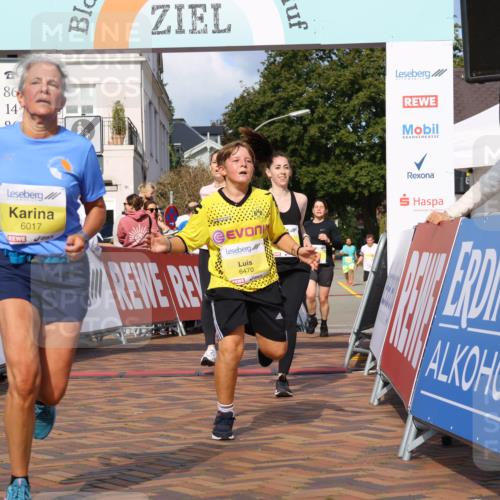 25.08.2024 - 20. Blankeneser Heldenlauf Strokosch-Dieckow http://msf.ph/oto/6836541 25.08.2024 10:28:18 Ziel 6017, 6107, 6220, 6298, 6470 meine-sportfotos.de