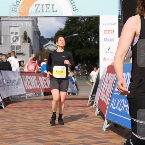 25.08.2024 - 20. Blankeneser Heldenlauf Strokosch-Dieckow http://msf.ph/oto/6836606 25.08.2024 10:28:21 Ziel 6017, 6107, 6220, 6298, 6470 meine-sportfotos.de