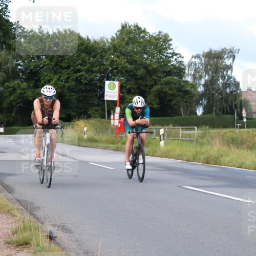 25.08.2024 - Elbe Triathlon Hamburg Fuchs,  Jonas http://msf.ph/oto/6836686 25.08.2024 08:46:06 Radfahren 44, 93 meine-sportfotos.de
